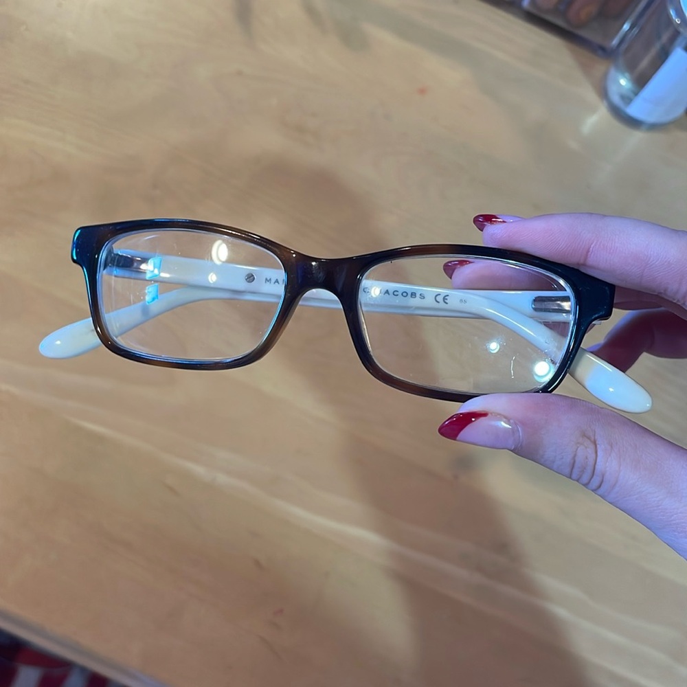 Eyeglasses